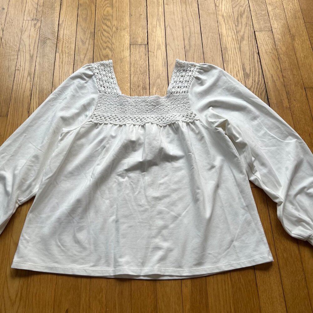 Smocked Crochet Peasant Blouse Hinge Size M White Long Sleeve Square Neck Top - Picture 16 of 16